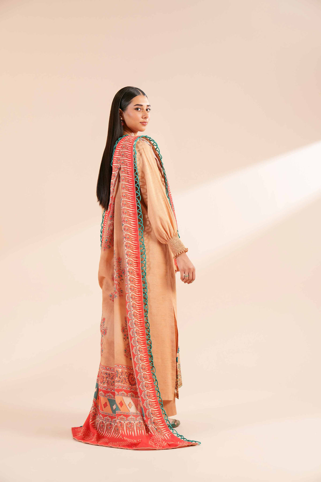 Nishat Linen | Naqsh Winter 2024 | Suit - 42404244