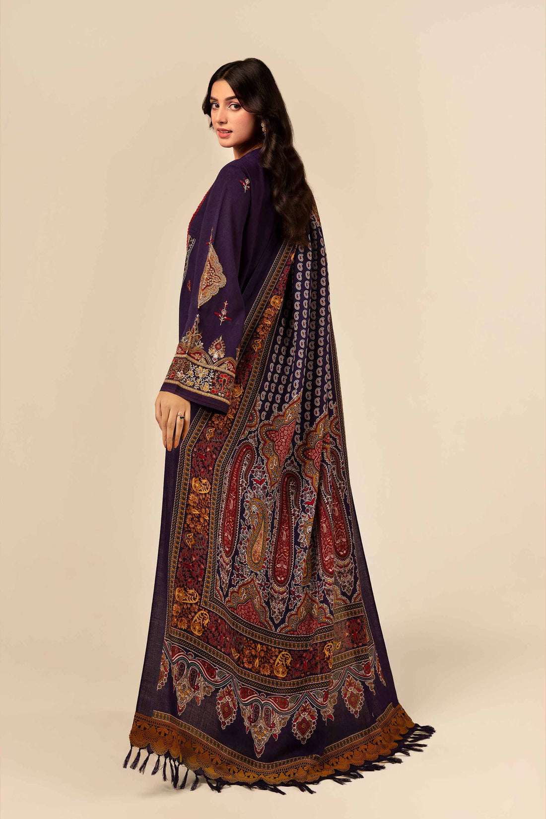 Nishat Linen | Naqsh Winter 2024 | Suit - 42404257