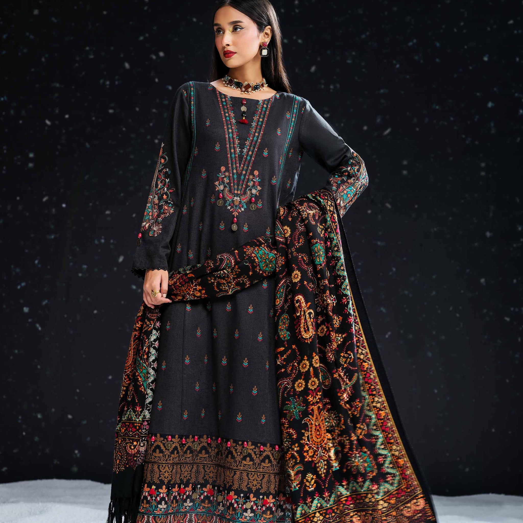 Nishat Linen | Naqsh Winter 2024 | Suit - 42404273