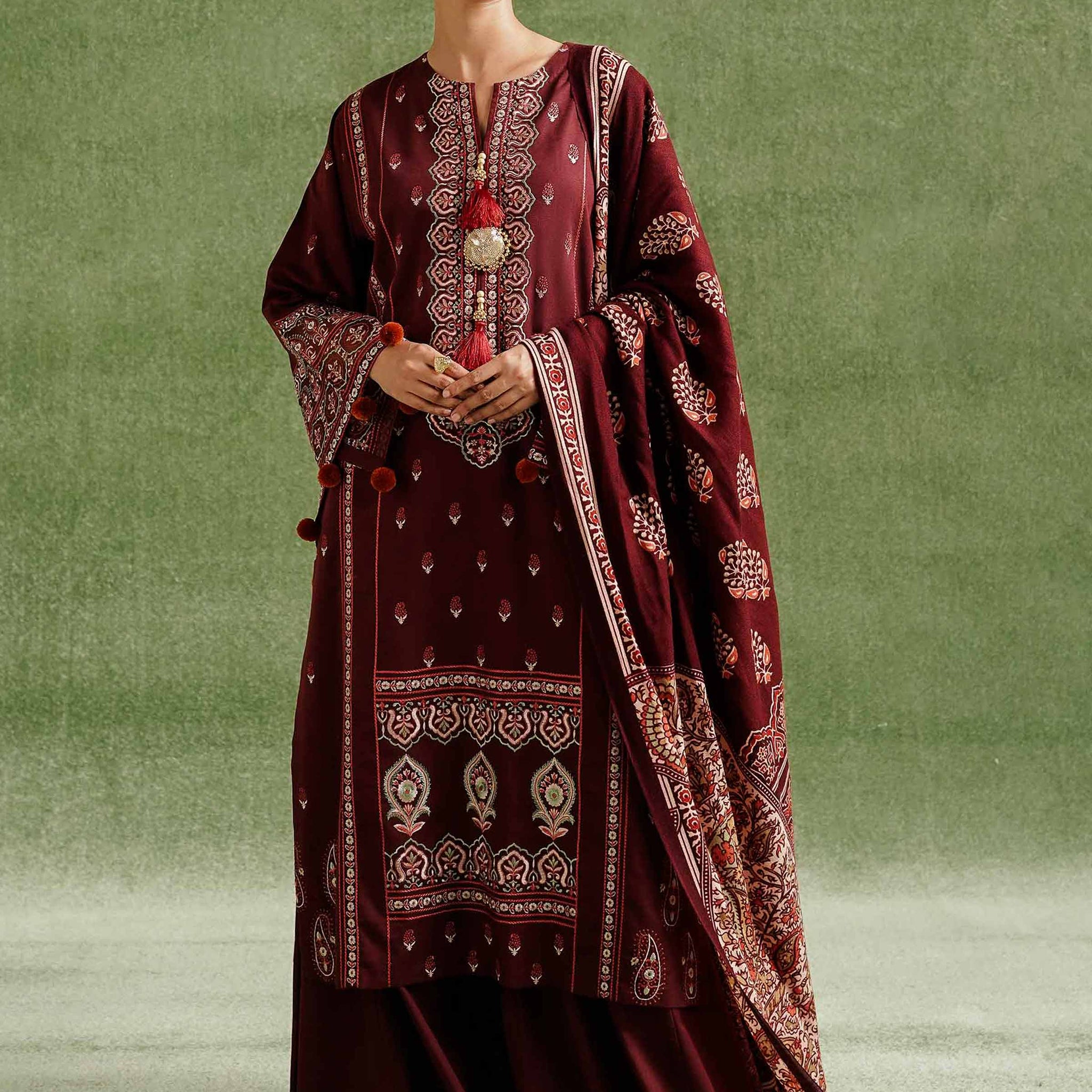 Nishat Linen | Naqsh Winter 2024 | Suit - 42404276