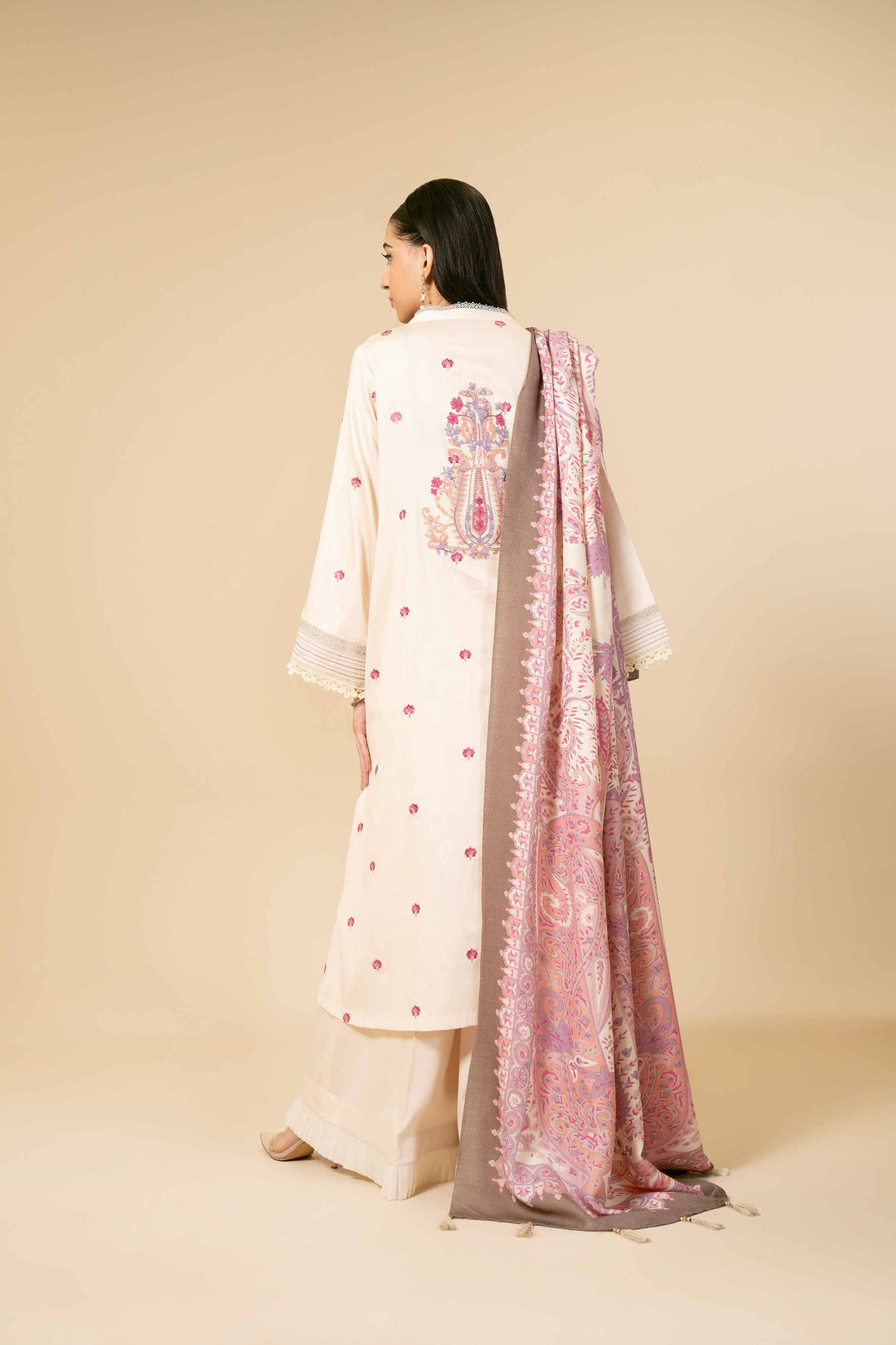 Nishat Linen | Naqsh Winter 2024 | Suit - 42404283