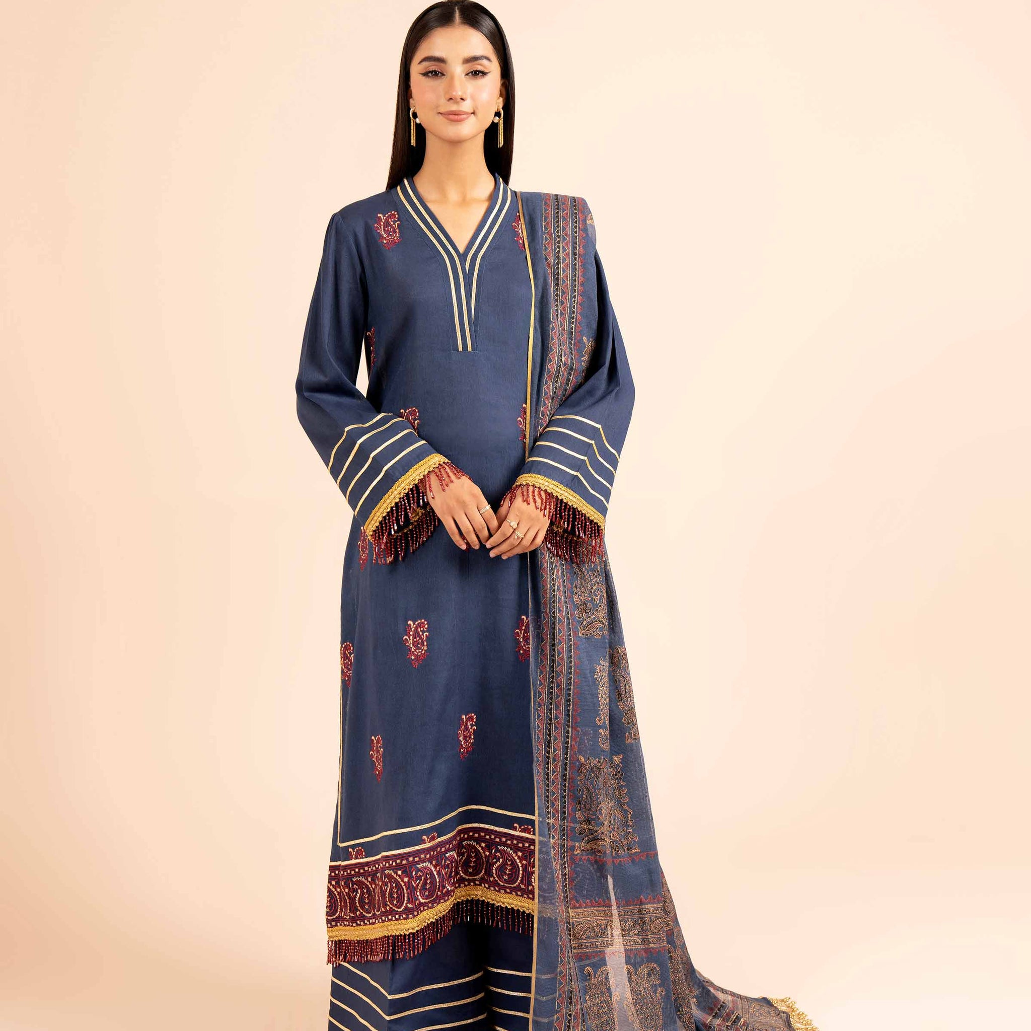 Nishat Linen | Naqsh Winter 2024 | Suit - 42404311