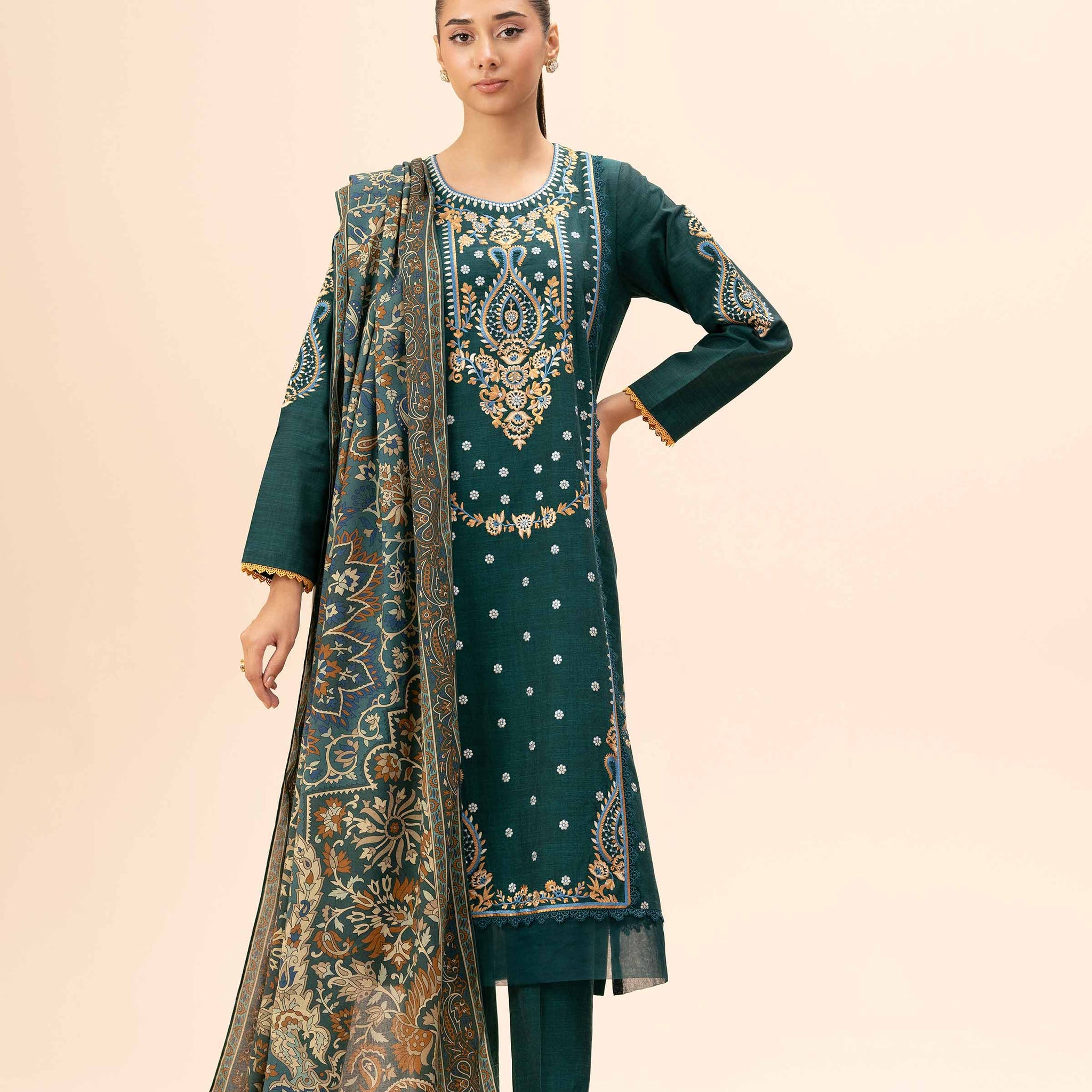 Nishat Linen | Naqsh Winter 2024 | Suit - 42404327