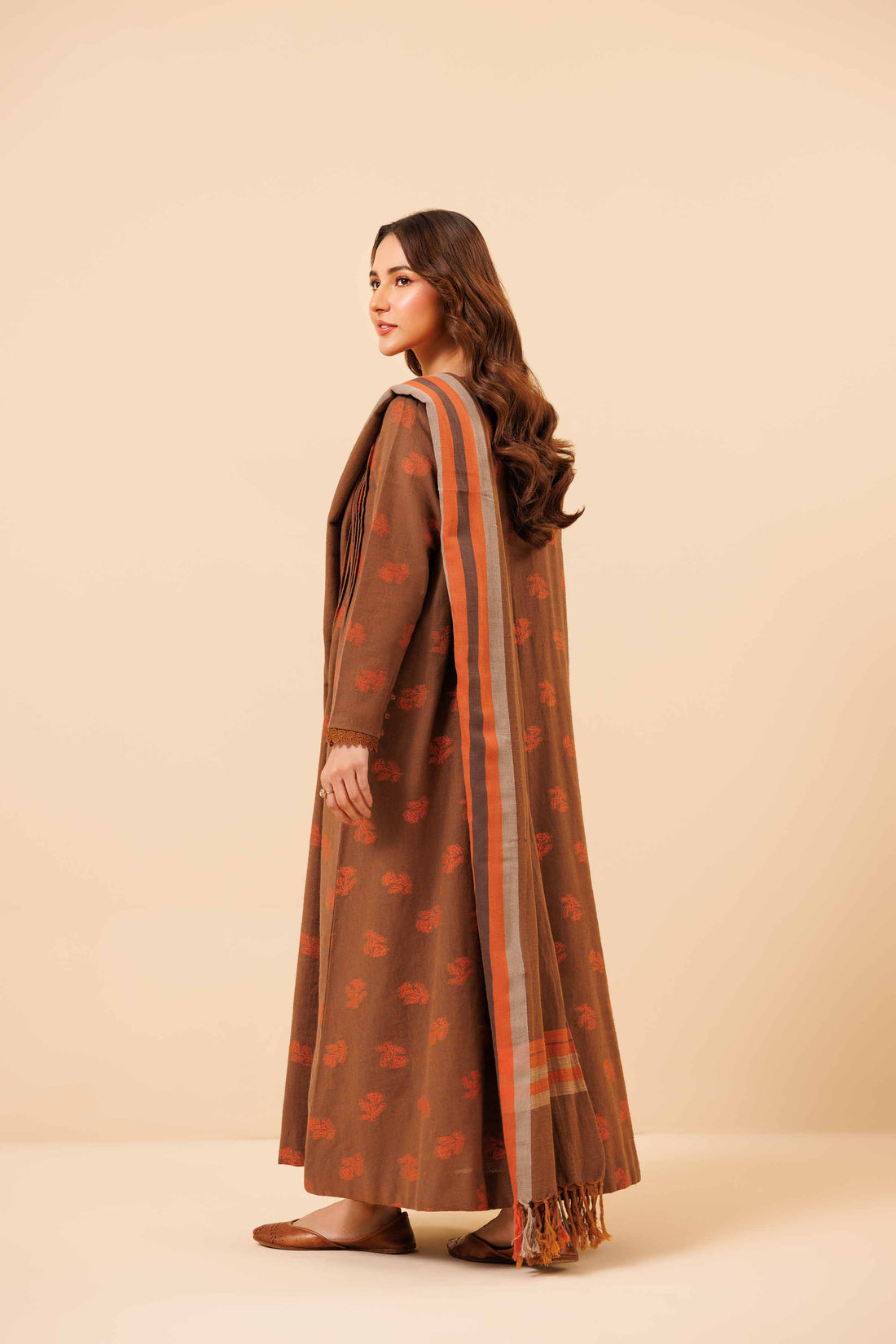 Nishat Linen | Naqsh Winter 2024 | Suit - 42404340