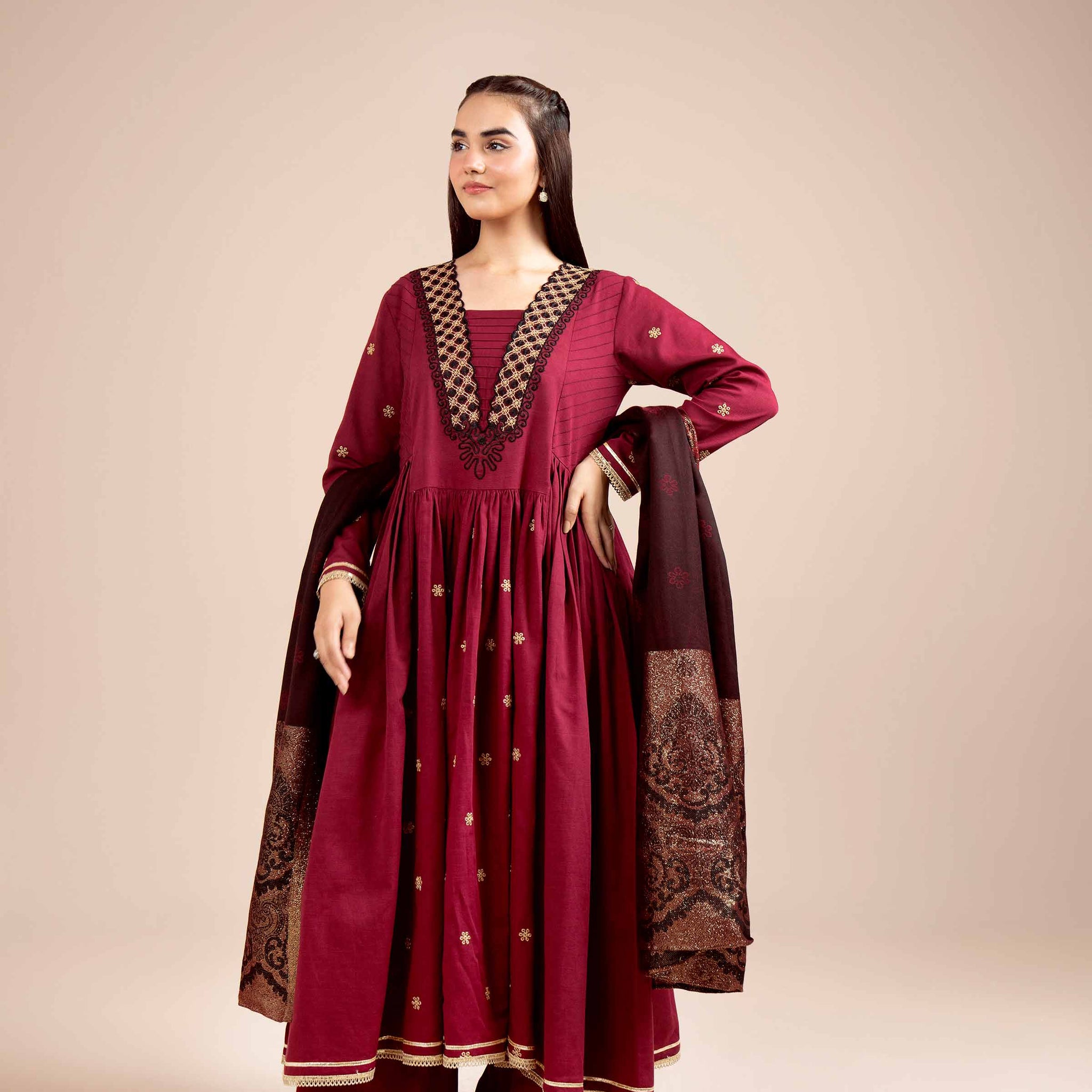 Nishat Linen | Naqsh Winter 2024 | Suit - 42404348