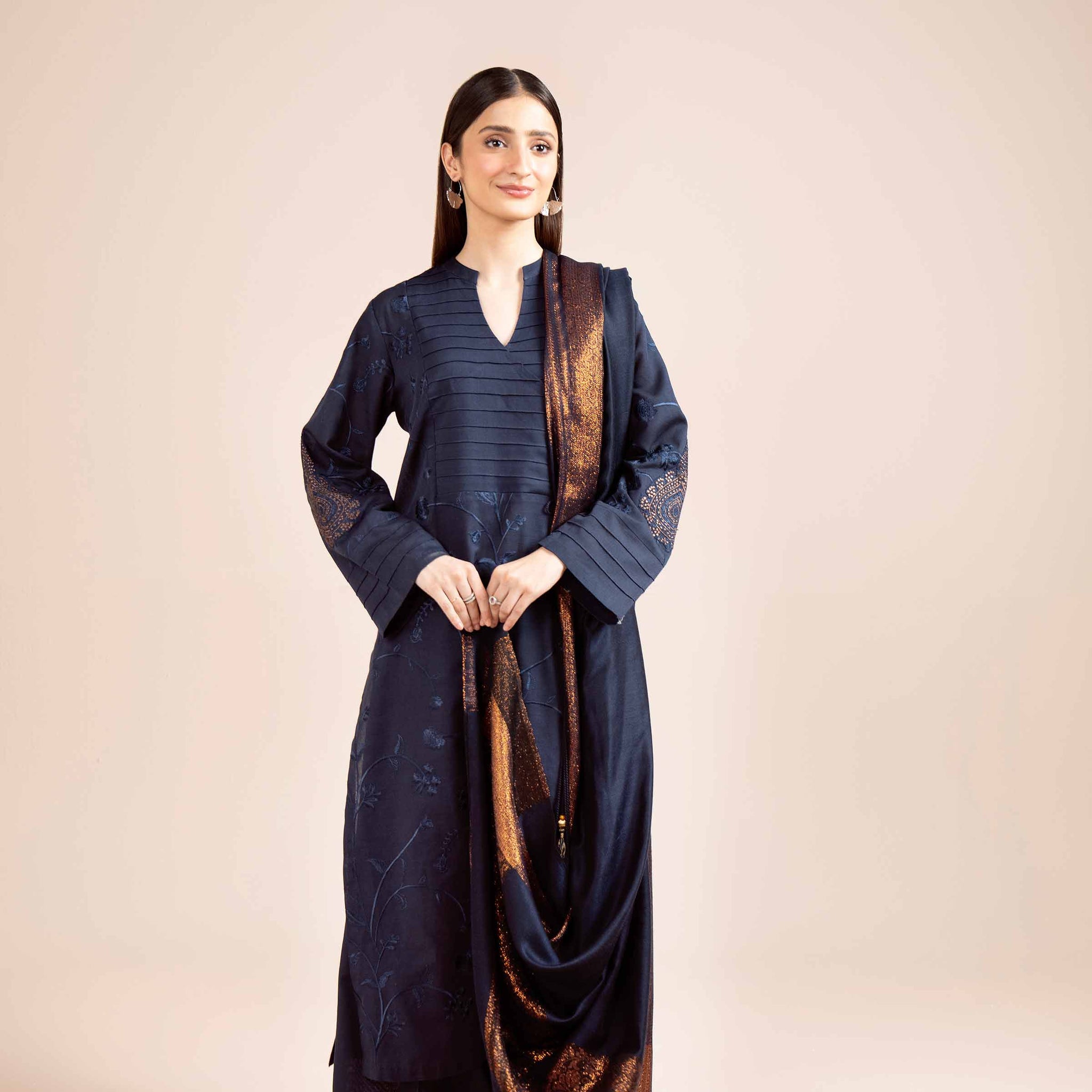 Nishat Linen | Naqsh Winter 2024 | Suit - 42404350