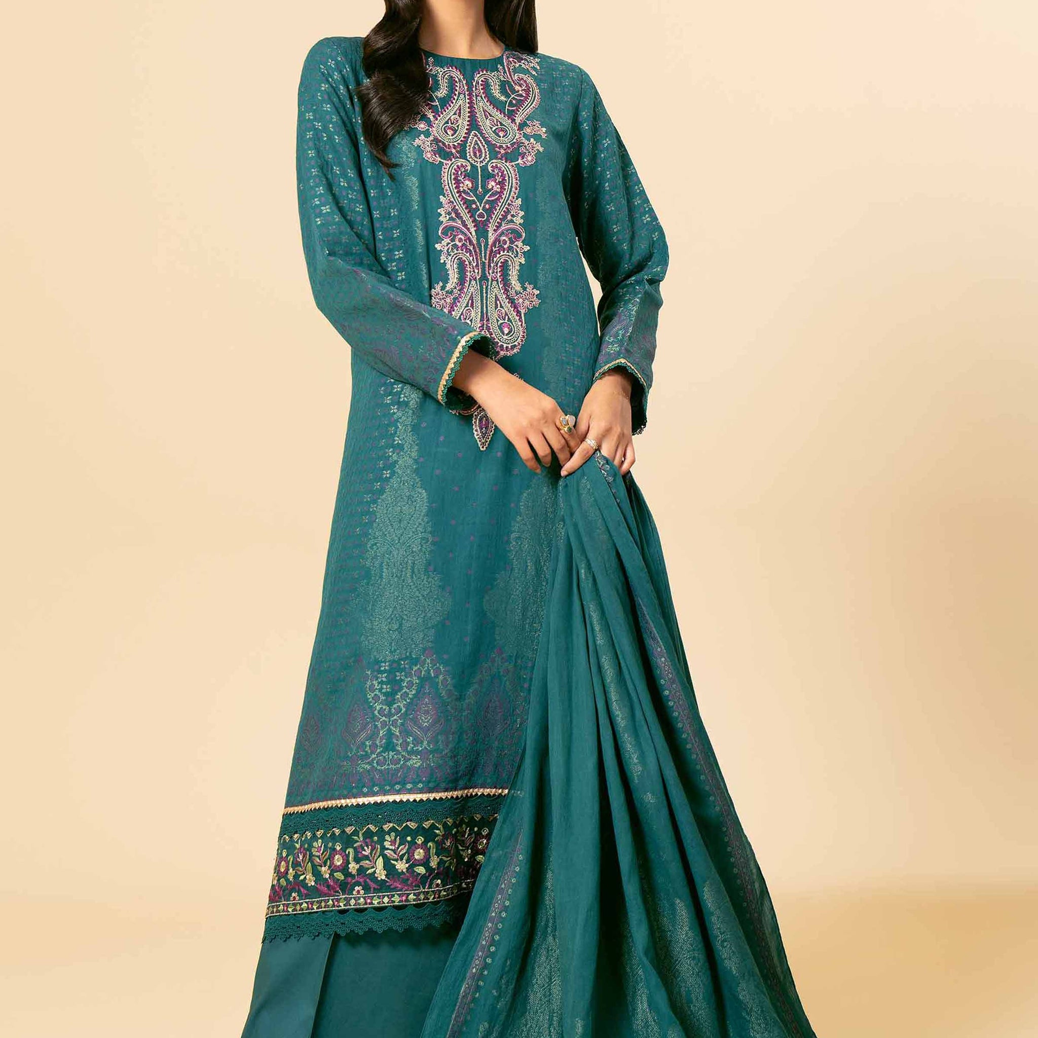 Nishat Linen | Naqsh Winter 2024 | Suit - 42404355