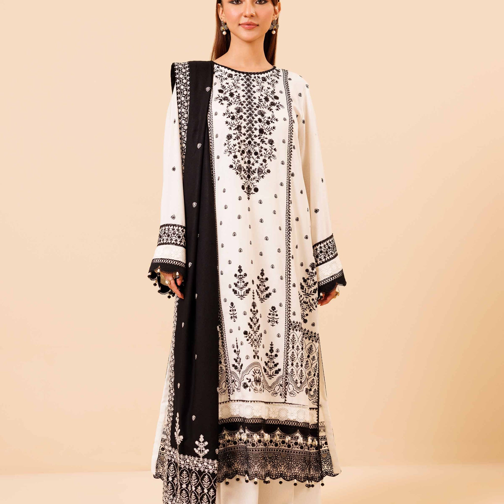 Nishat Linen | Naqsh Winter 2024 | Suit - 42404368