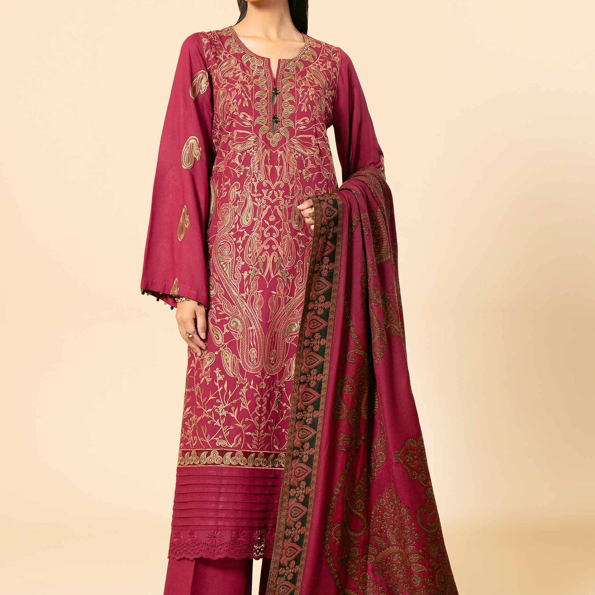 Nishat Linen | Naqsh Winter 2024 | Suit - 42404387