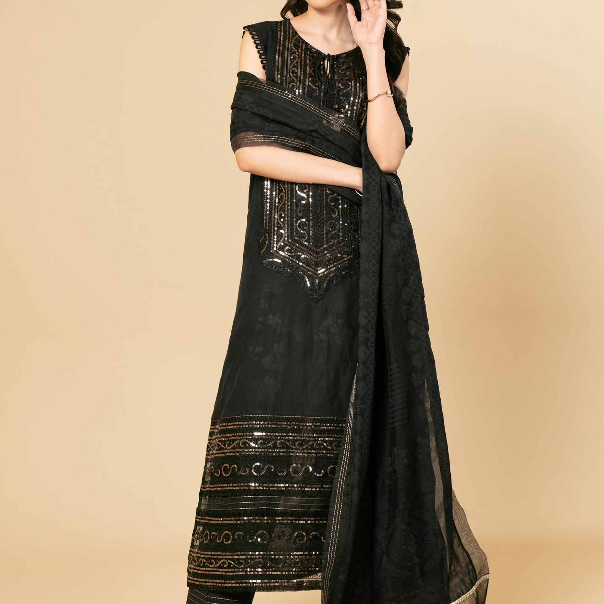 Nishat Linen | Naqsh Winter 2024 | Suit - 42404393