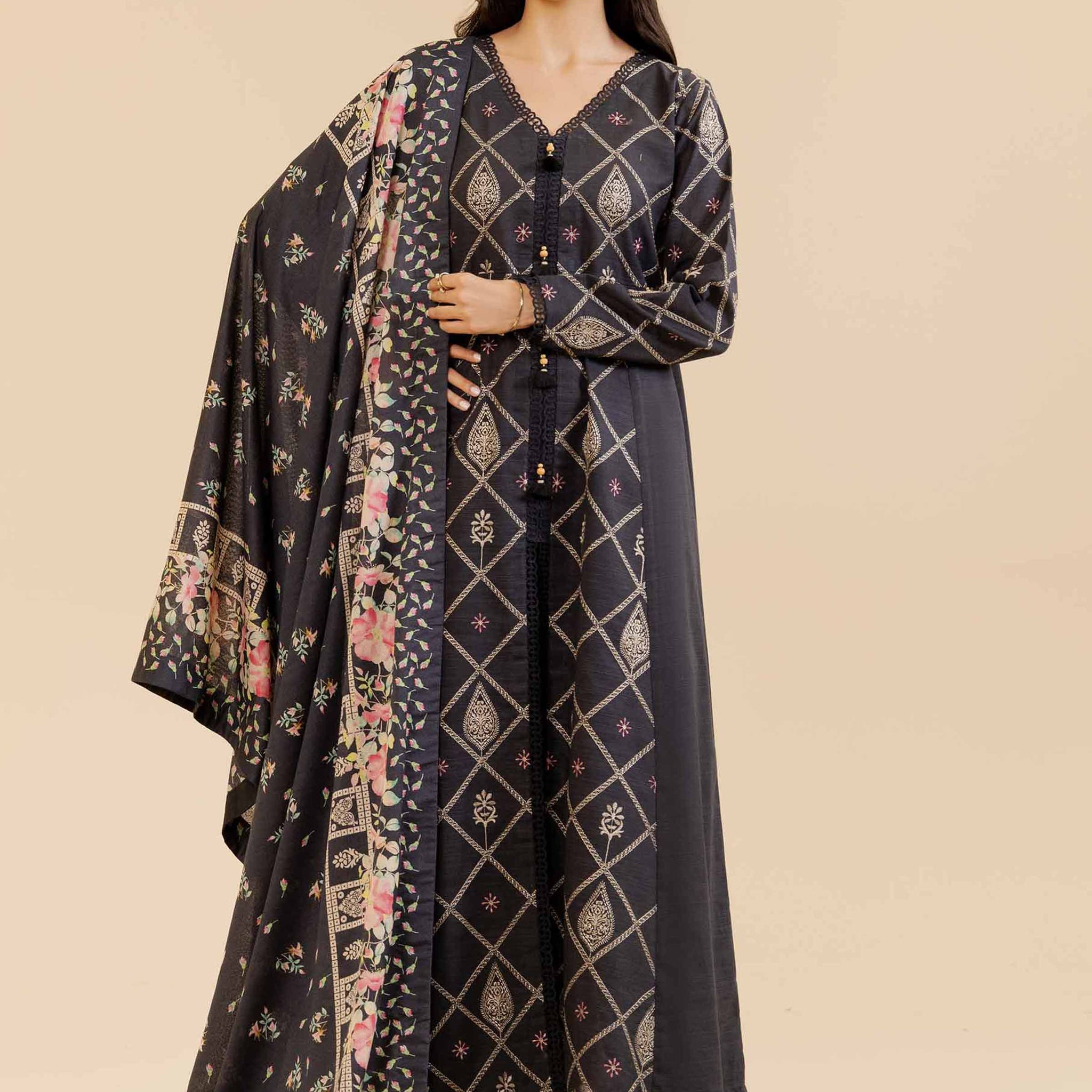 Nishat Linen | Naqsh Winter 2024 | Suit - 42404950