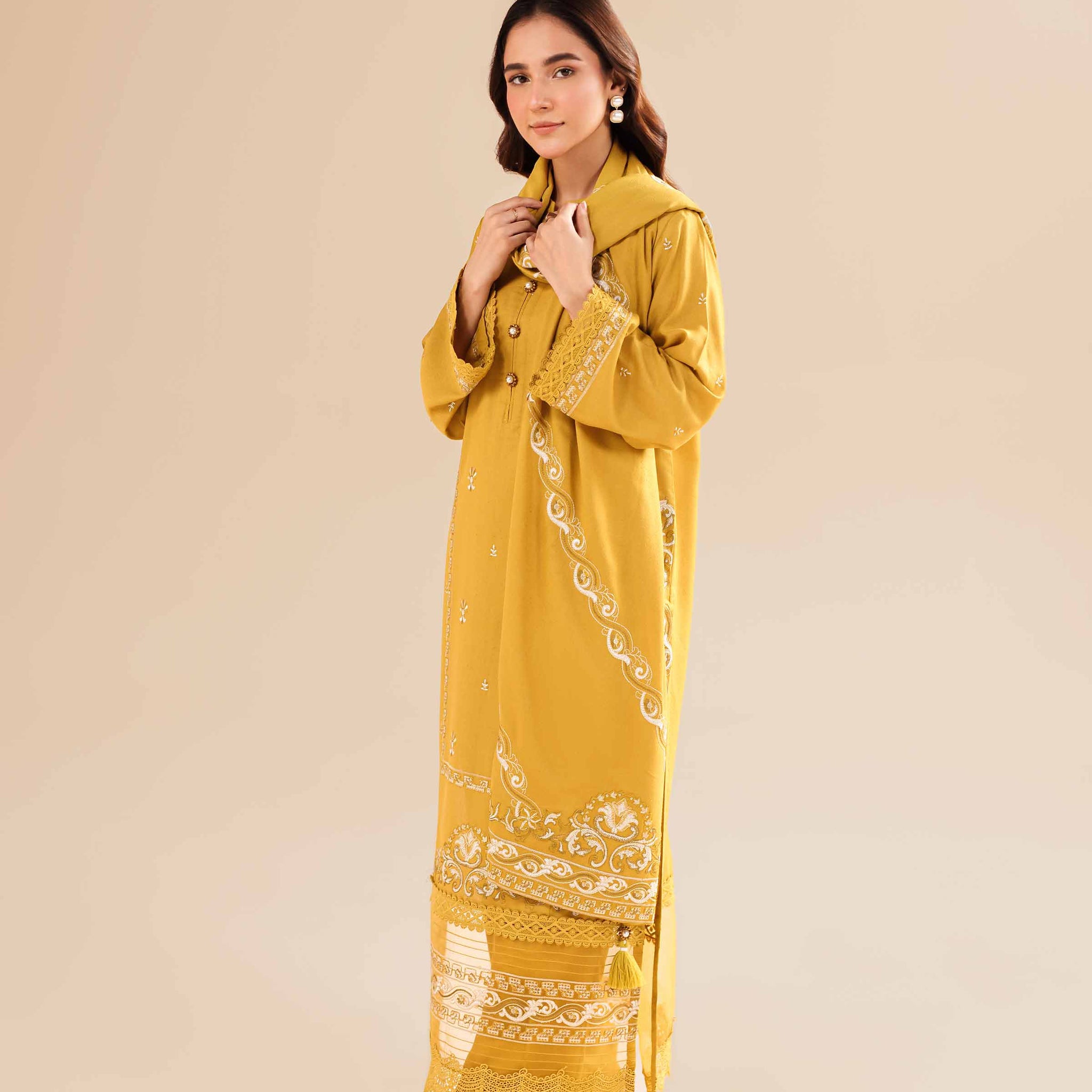 Nishat Linen | Naqsh Winter 2024 | Suit - 42405034