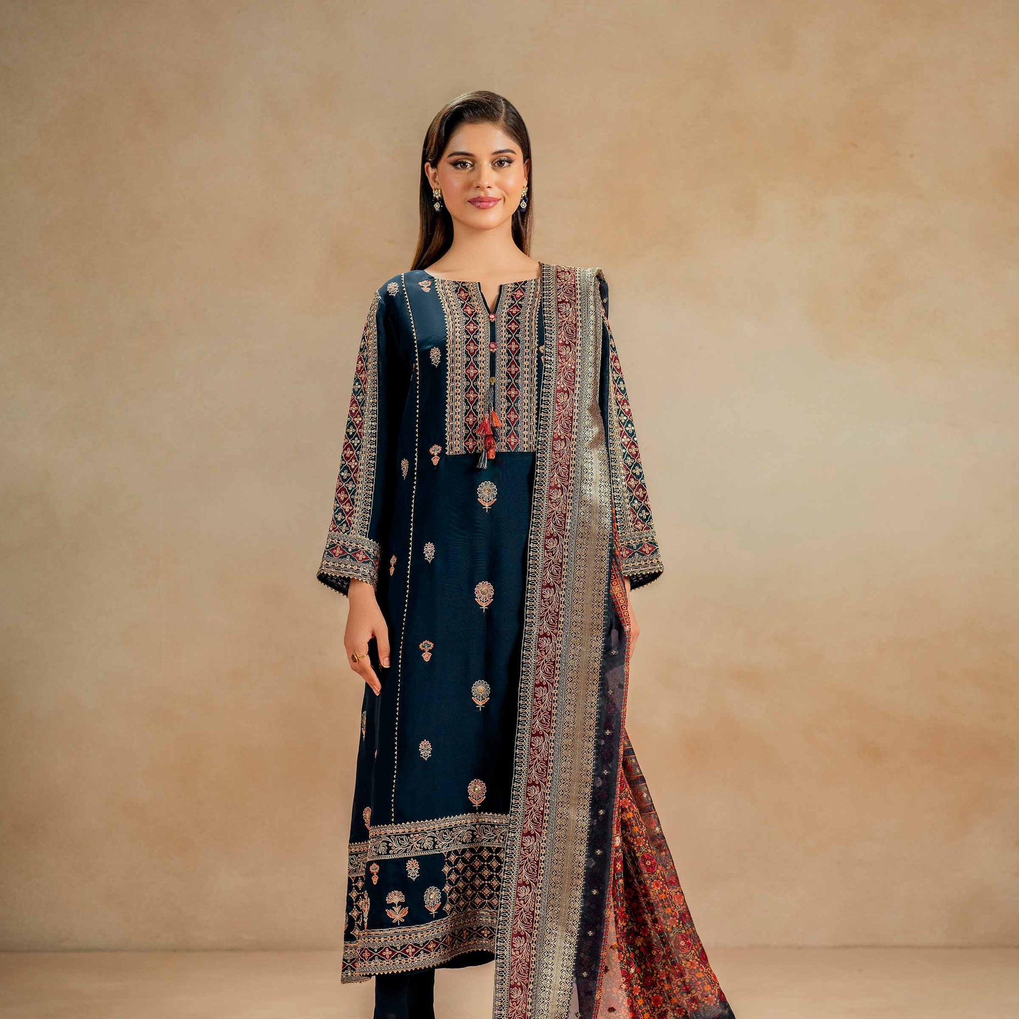 Nishat Linen | Luxury Winter 24 | 42411507