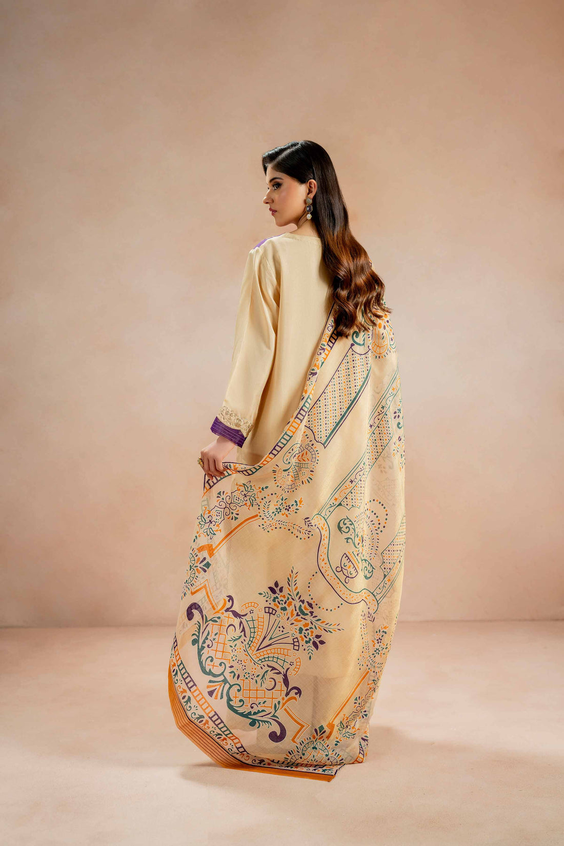 Nishat Linen | Luxury Winter 24 | 42419111