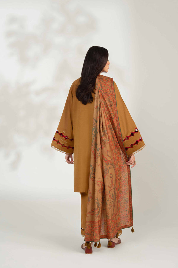 Nishat | Winter 25 | 1493962113
