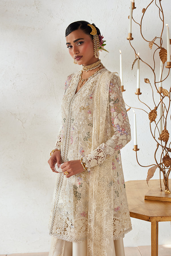 Suffuse | Freeshia Wedding Formals | Rosha