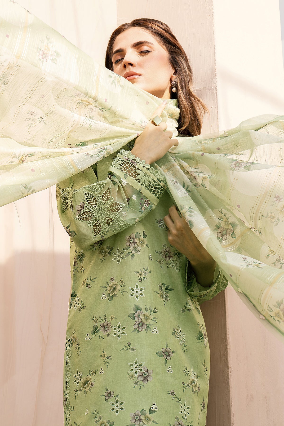 Baroque | Luxury Pret 24 | LAWN UF-595 - Pakistani Clothes for women, in United Kingdom and United States