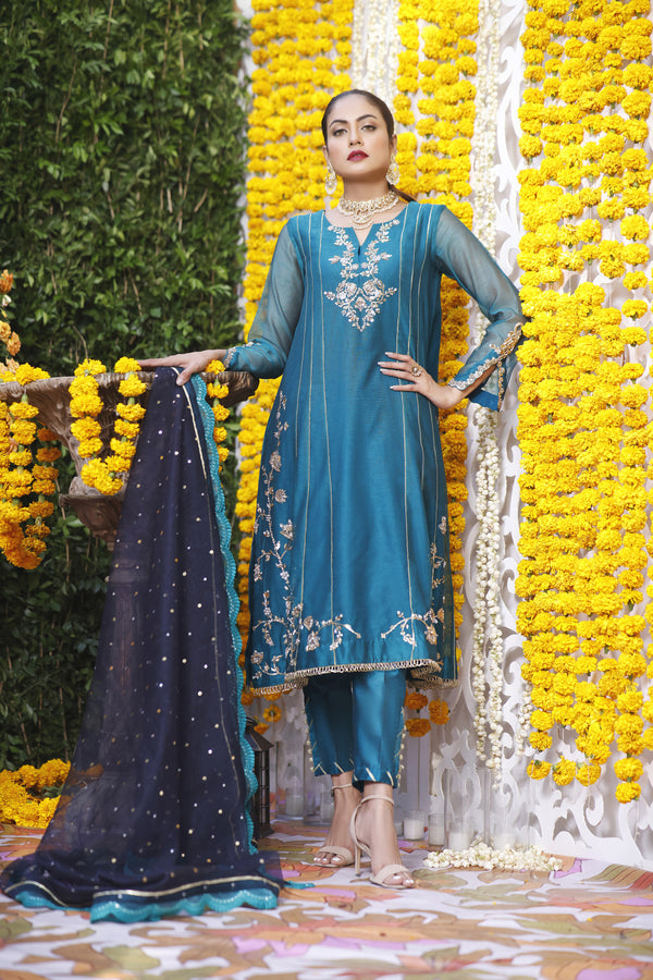 Wahajmbegum | Mehrunnisa Wedding Formals | TURQUOISE PANEL OUTFIT - Pakistani Clothes for women, in United Kingdom and United States