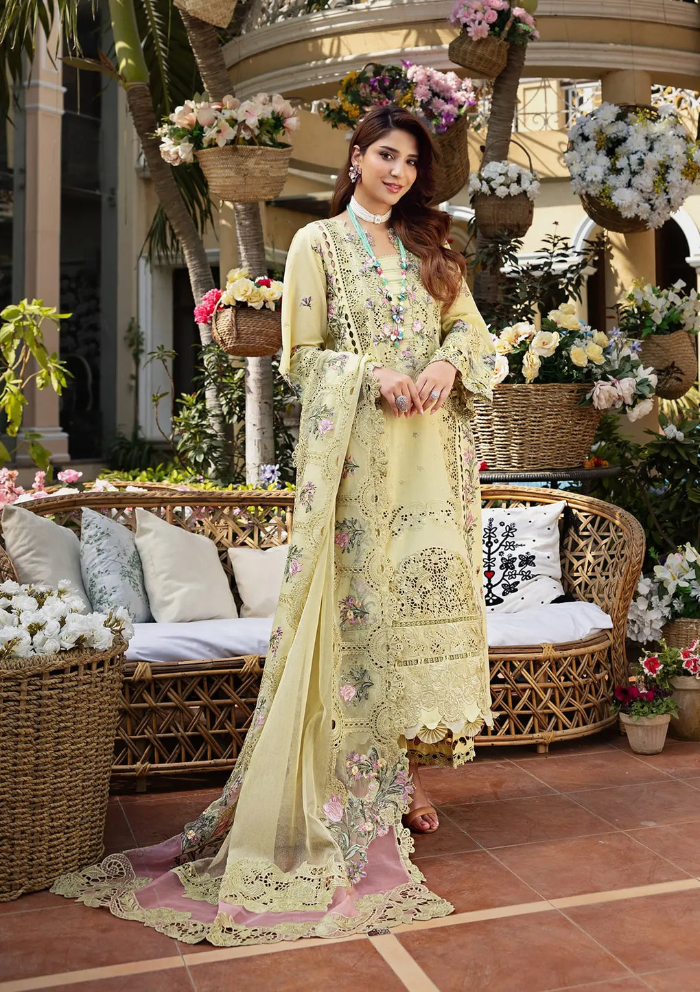 Elaf Premium | Luxury Lawn 25 | ELM-3A BAHAAR