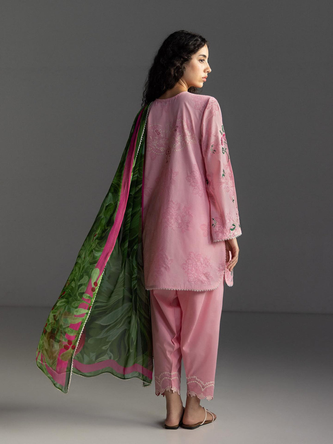Zara Shahjahan | Coco Lawn 26 | Miro-2A