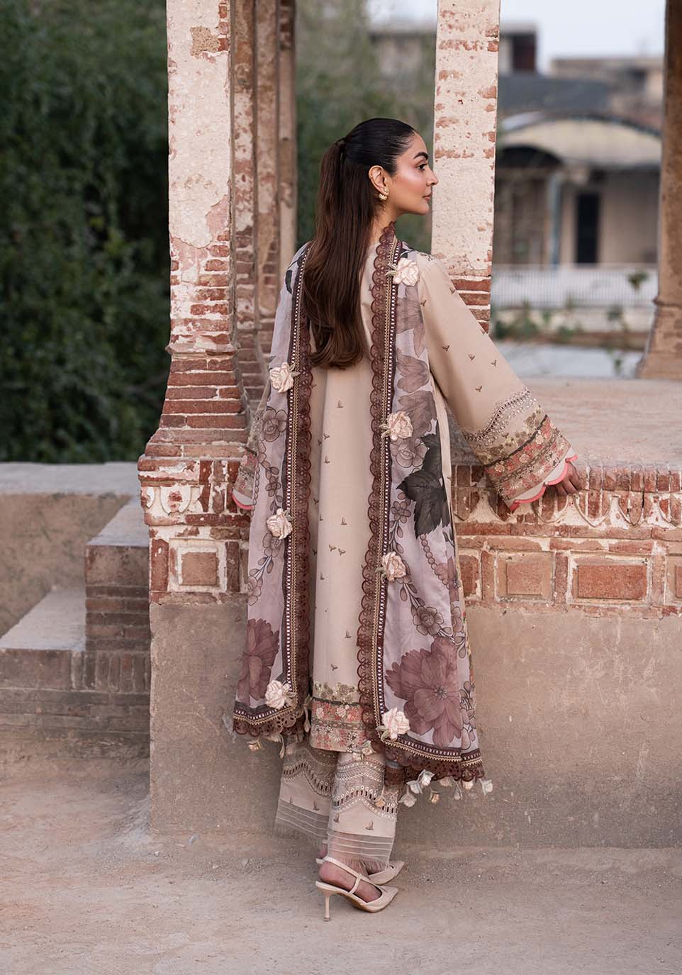 Zarqash | Luxe Lawn 26 |ZQL009