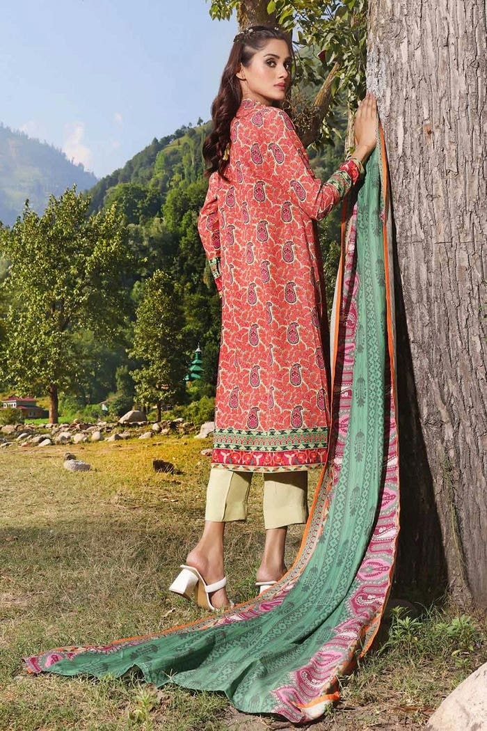 Gul Ahmed | Winter Collection 24 | Suit AY-32029