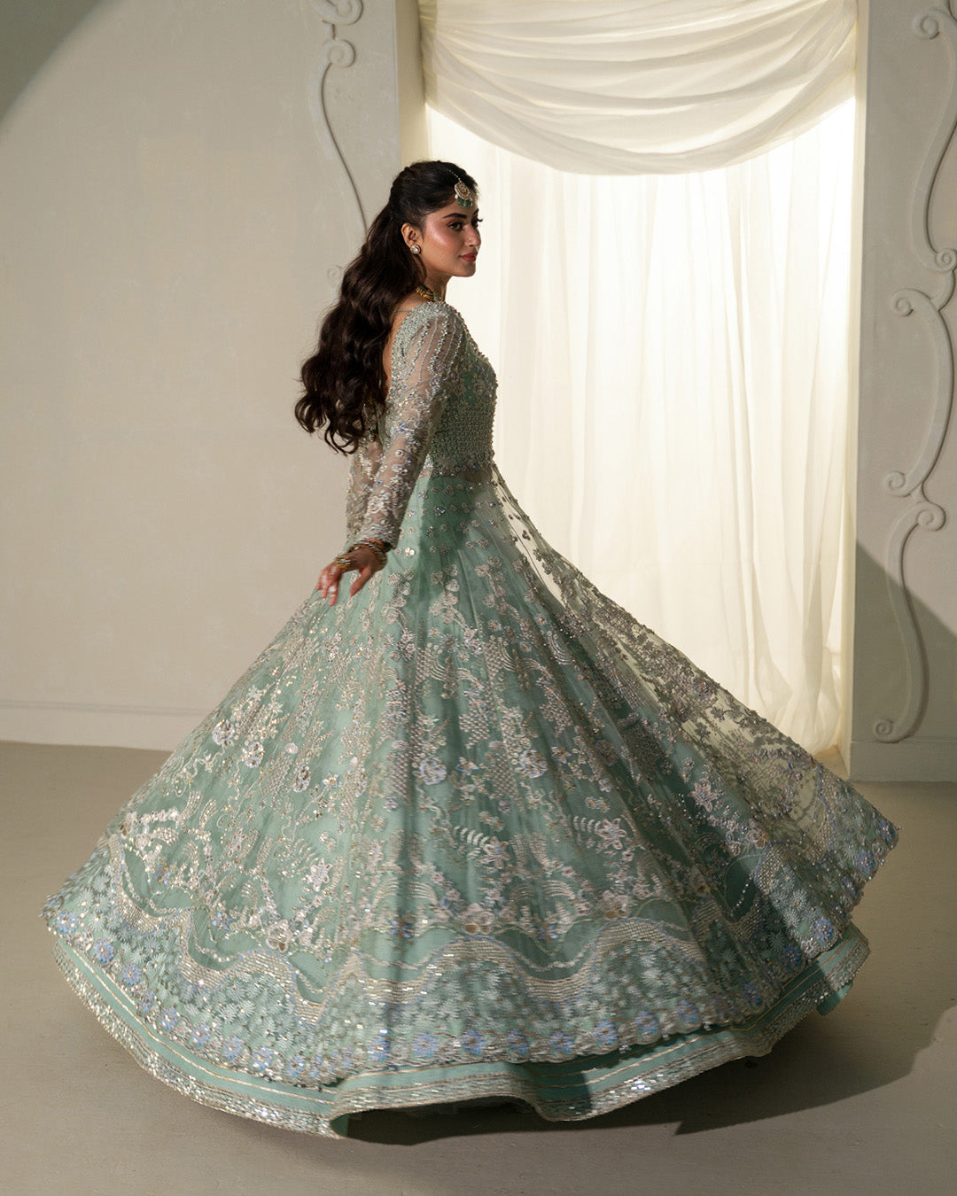 green emerald velvet dress Selin  Faiza Saqlain