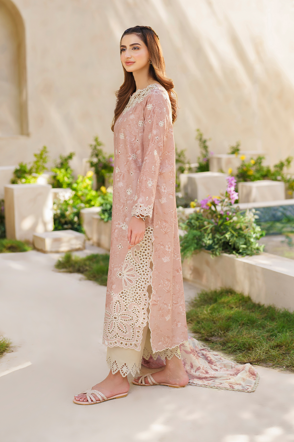 Iznik | Festive lawn 24 | SFL-11 - Pakistani Clothes for women, in United Kingdom and United States