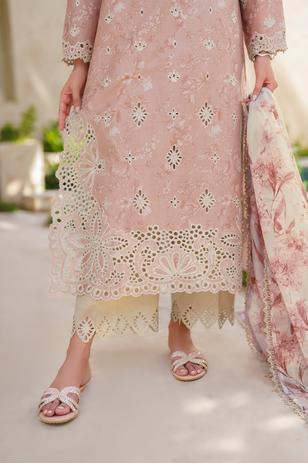 Iznik | Festive lawn 24 | SFL-11 - Pakistani Clothes for women, in United Kingdom and United States