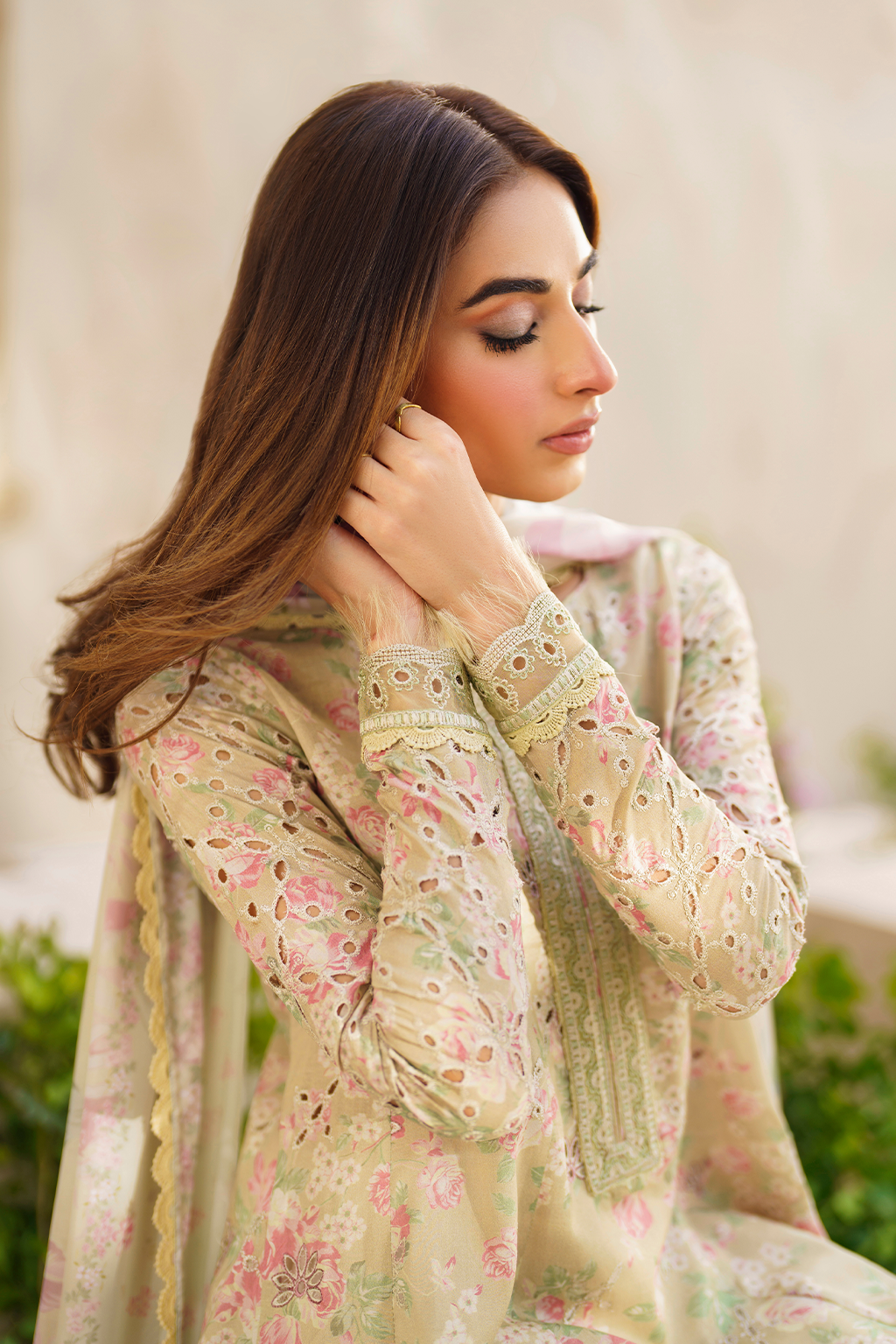 Iznik | Festive lawn 24 | SFL-05 - Pakistani Clothes for women, in United Kingdom and United States