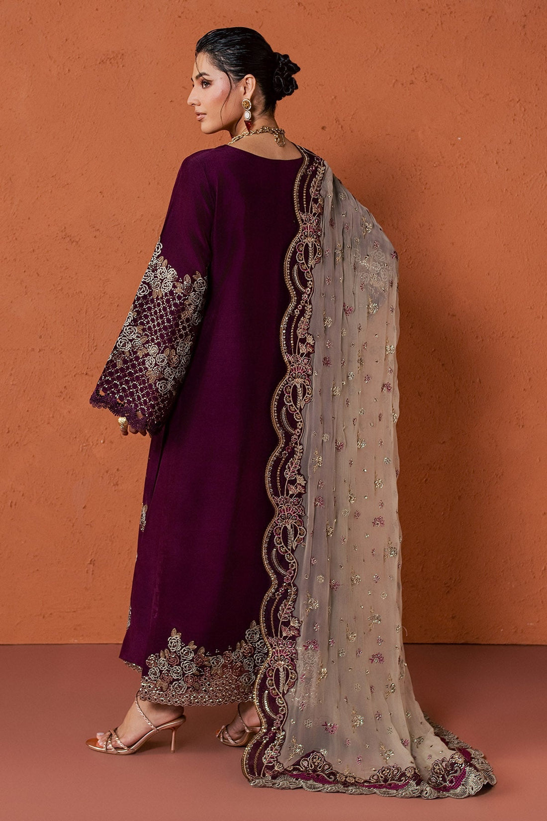 Nureh | Fancy Formal 26 | NP-829