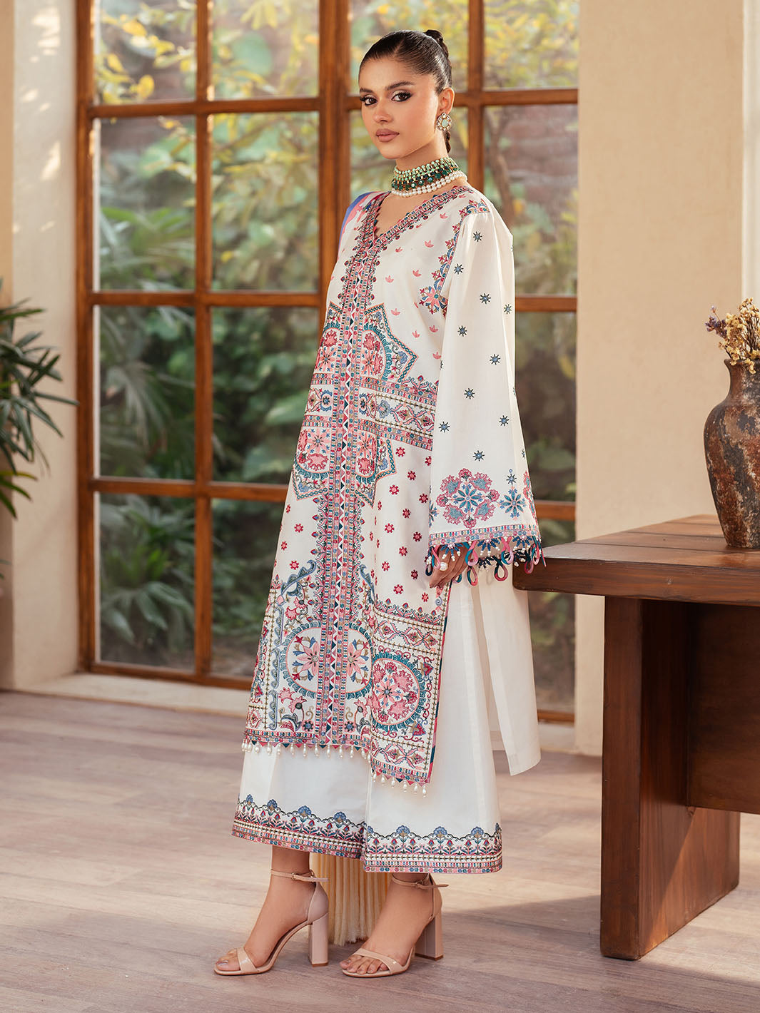 Bin Ilyas | Mehroze Luxury Lawn 25 | 92 - A