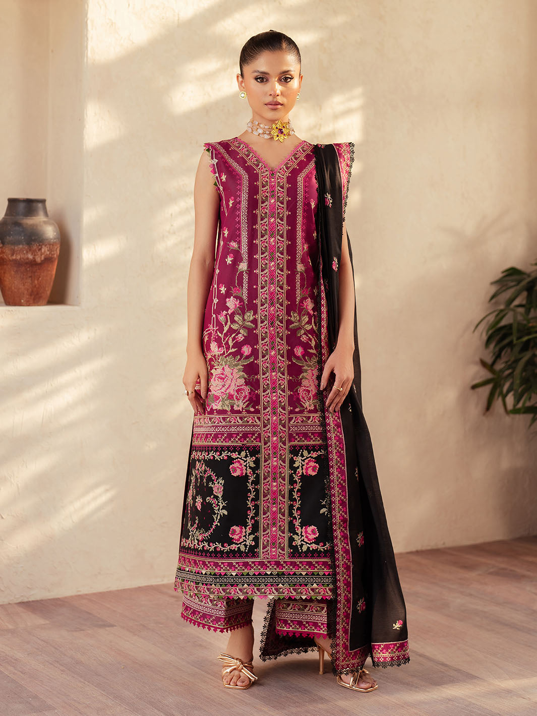 Bin Ilyas | Mehroze Luxury Lawn 25 | 95 - A