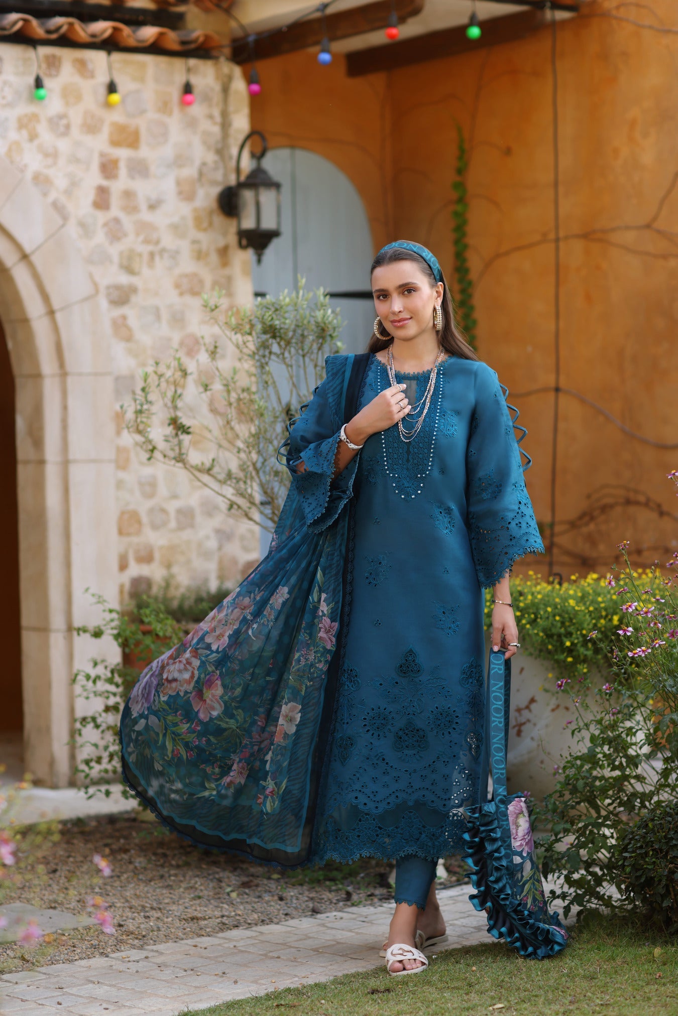 Noor by Saadia Asad | Luxe Chikankari 25 | D8-B