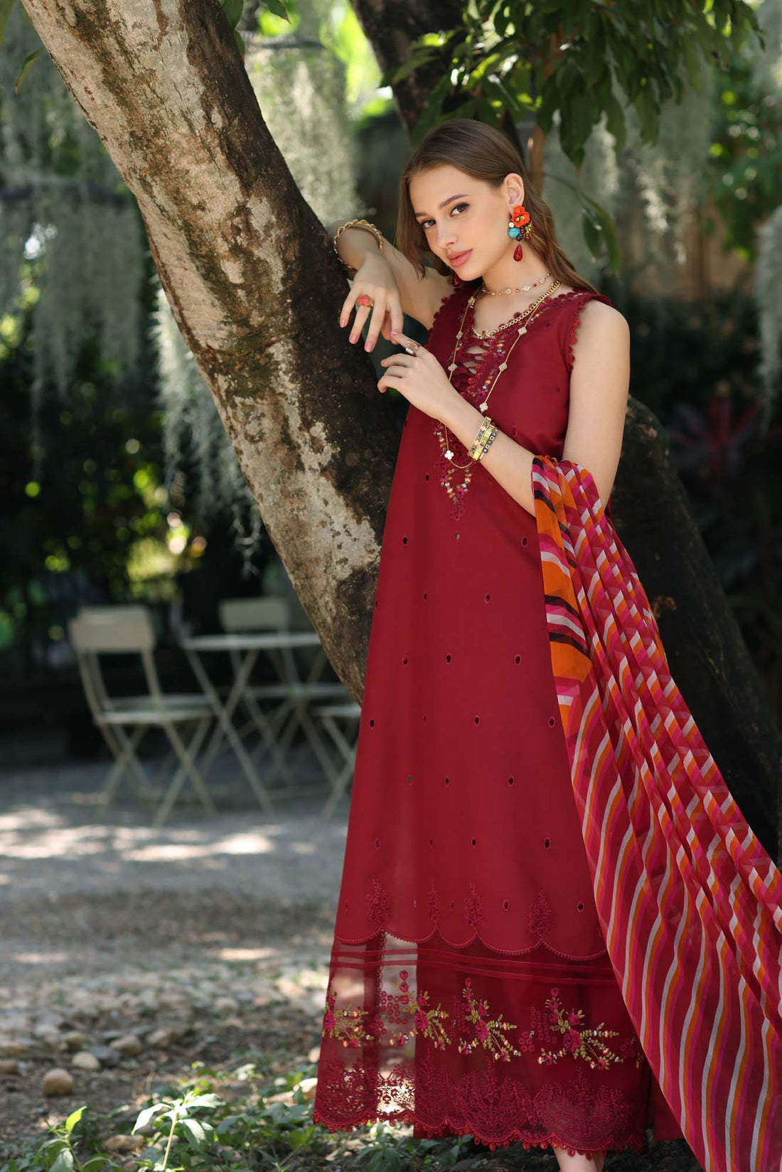 Noor by Saadia Asad | Eid Luxe Printedkari | D3-B