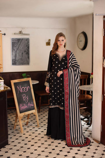 Noor by Saadia Asad | Winter Embroidered Printkhaas 25 | D1 - A