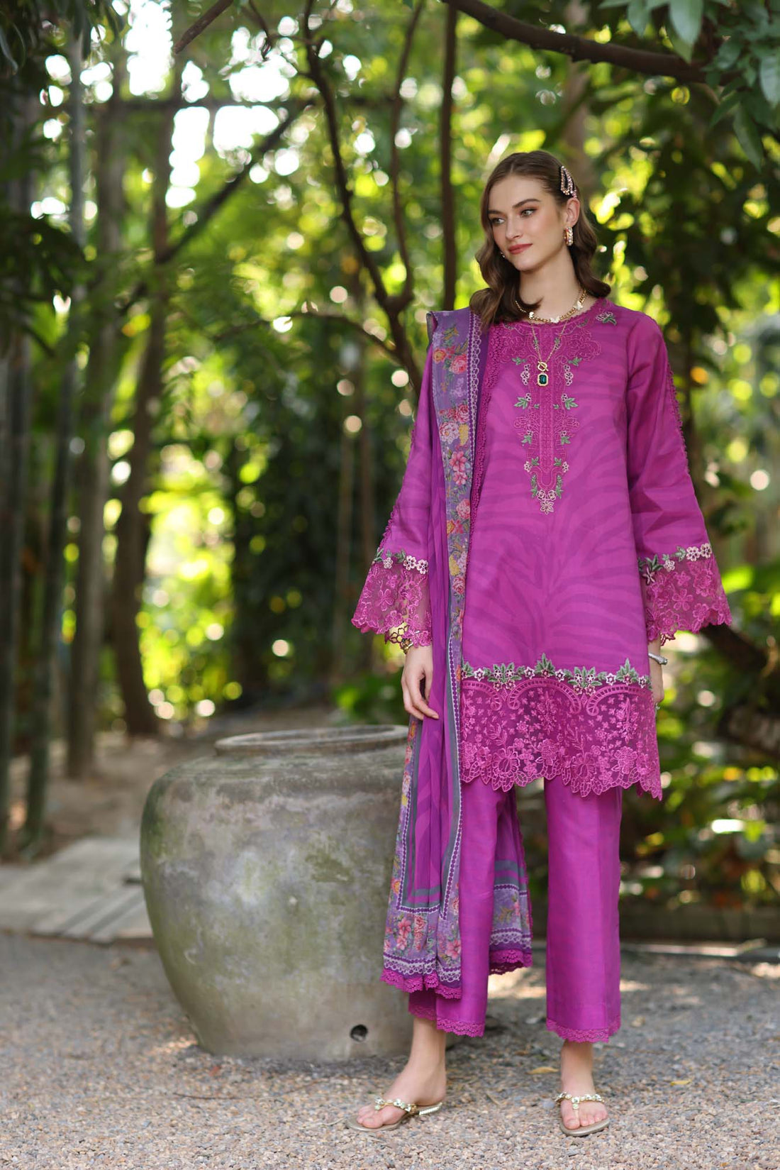 Noor by Saadia Asad | Eid Luxe Printedkari | D1-A