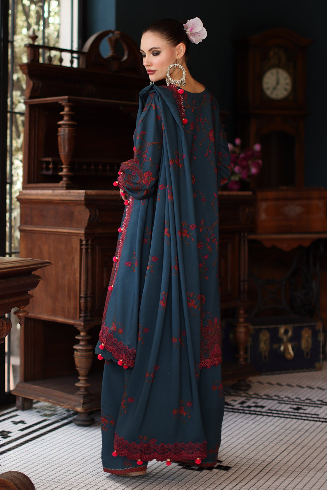 Charizma | Aniq Winter 2025 | ANW6-04