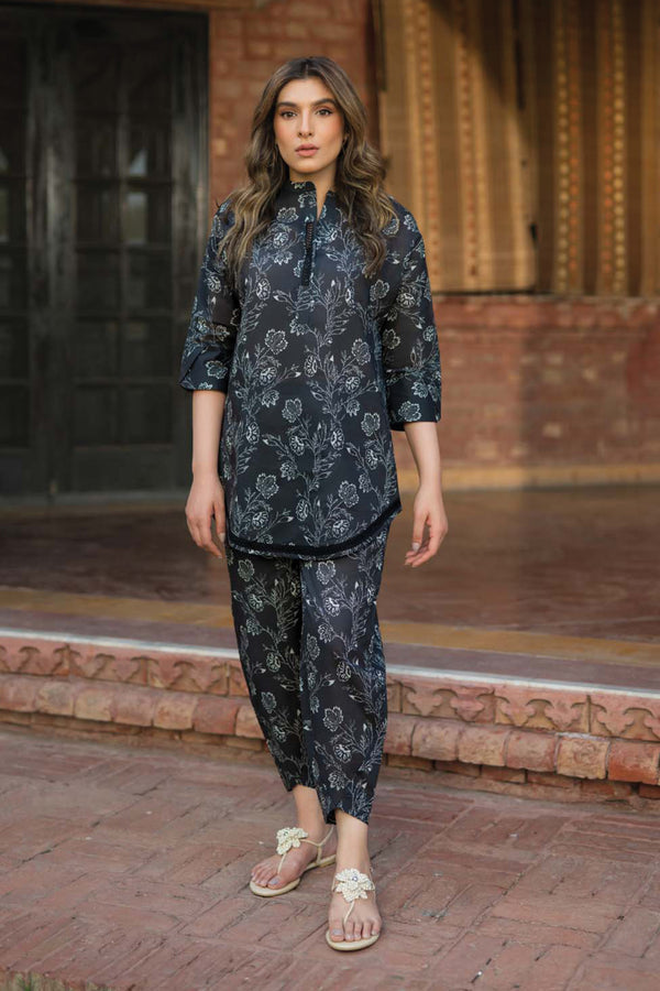 Sahar | Spring Summer Lawn | S-20 - Hoorain Designer Wear - Pakistani Ladies Branded Stitched Clothes in United Kingdom, United states, CA and Australia