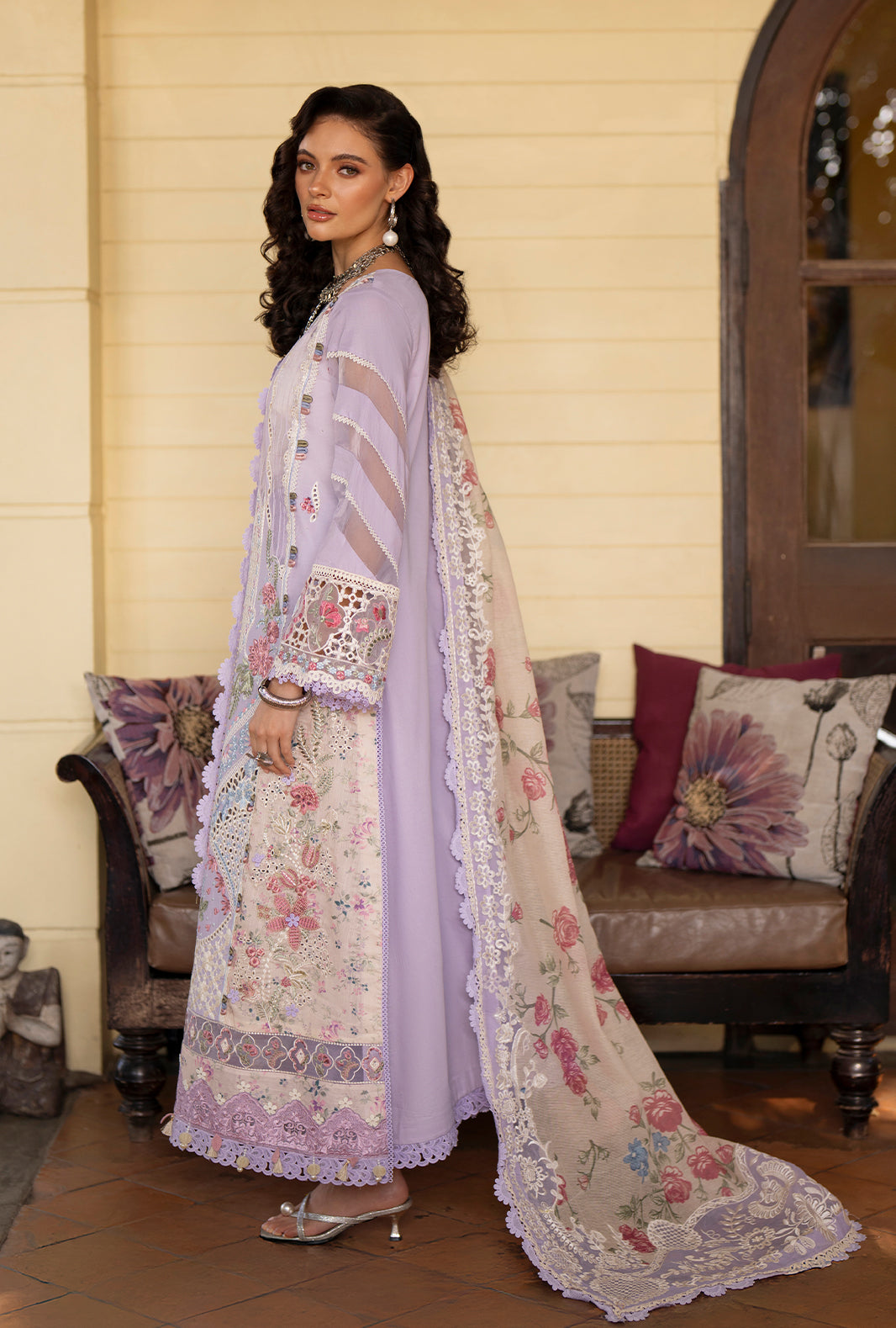 AJR Couture | Evara Luxury Lawn | Zaya