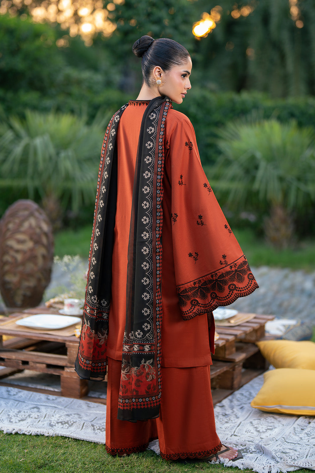 Alizeh | Printed Lawn | AF-EL-7077-Tawny