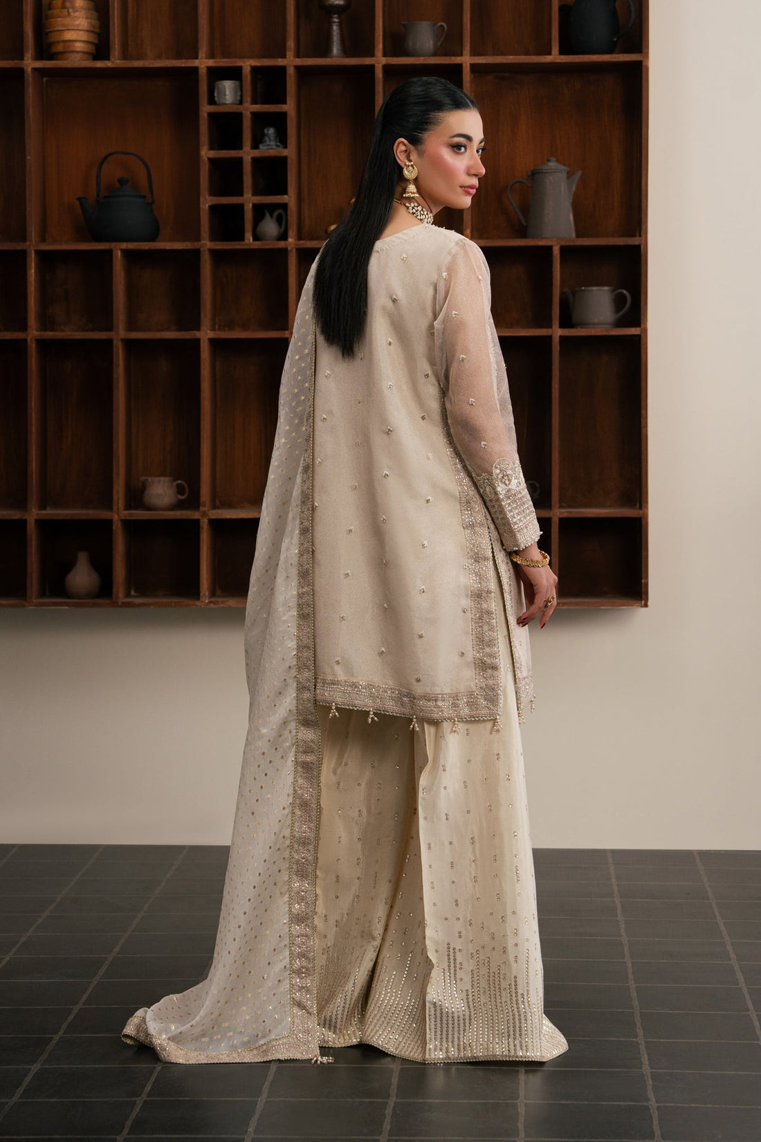 Xenia Formals | Fancy Formals 26 | ROYALE