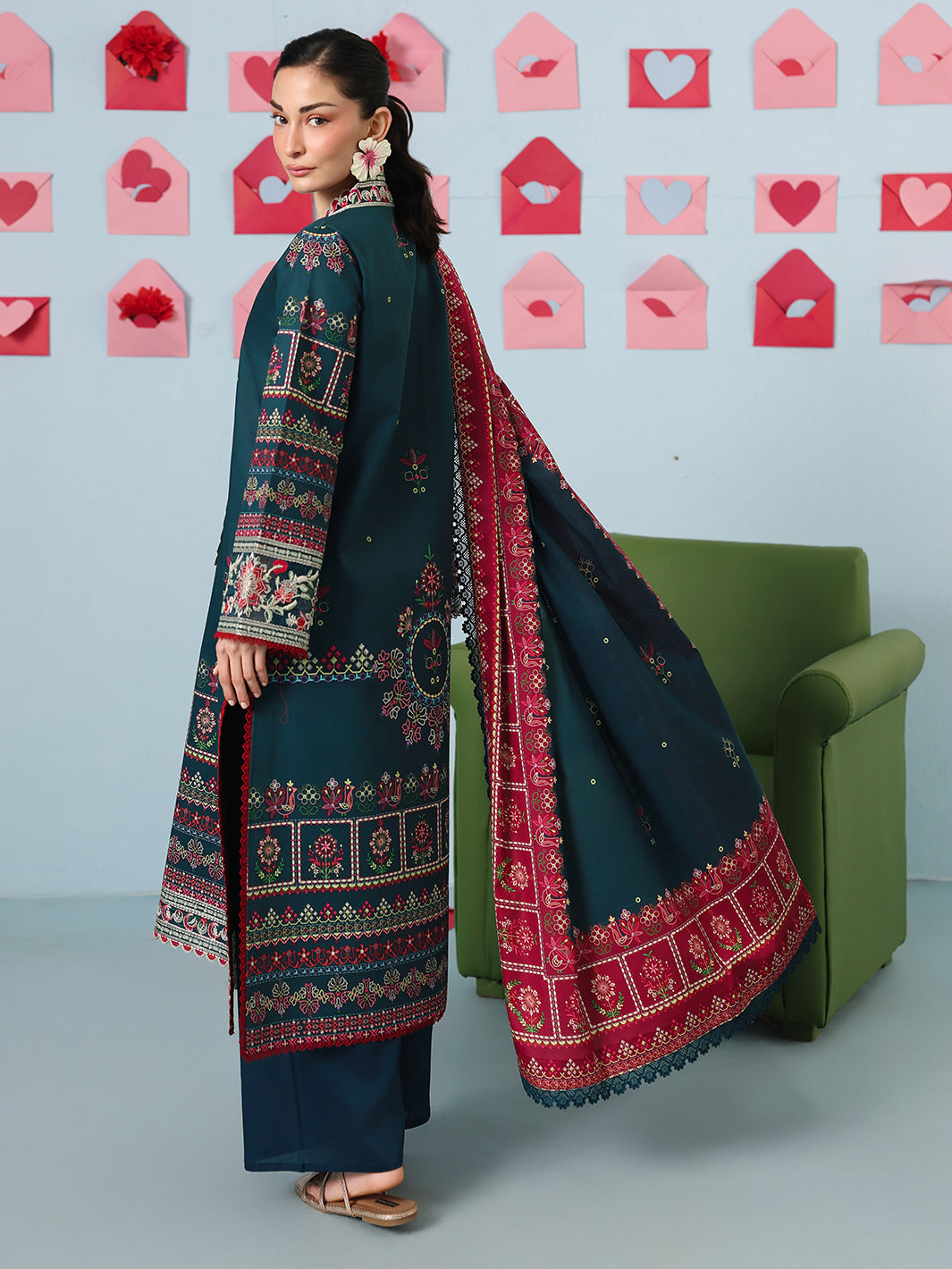 Mahnur | Anaya Lawn | AN-2-09