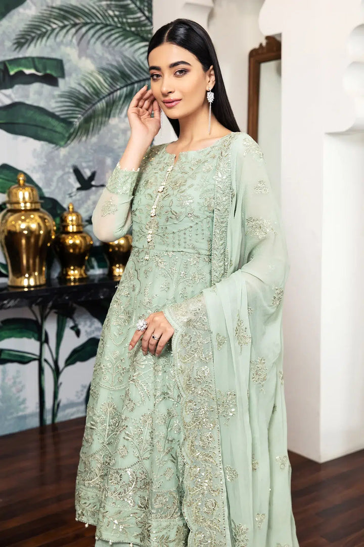 Alizeh | Formals Collection | Saphir - Hoorain Designer Wear - Pakistani Ladies Branded Stitched Clothes in United Kingdom, United states, CA and Australia