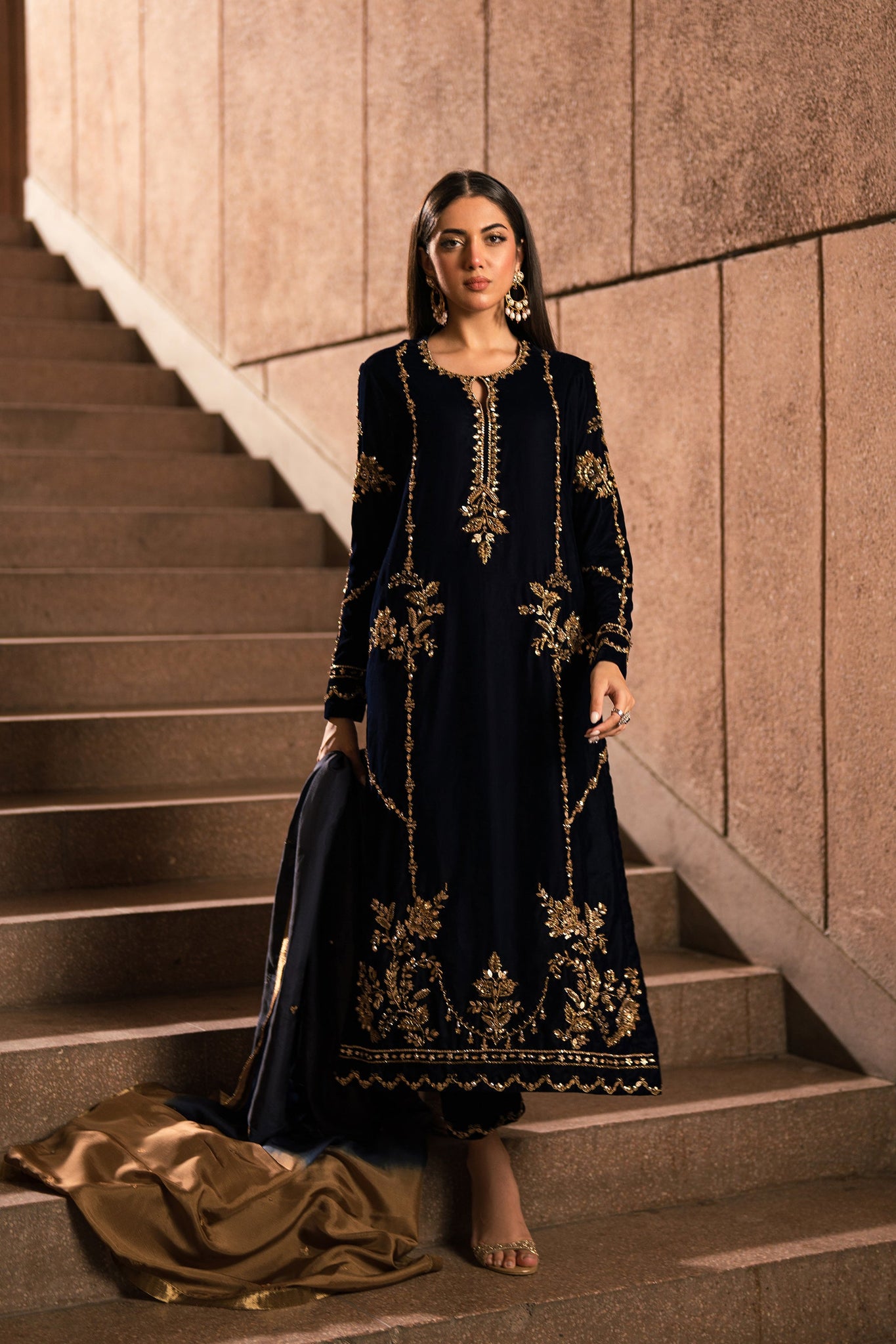 Ammara Khan | Rendezvous Velvet | Blue and Bronze Gold Velvet Set (D-12)