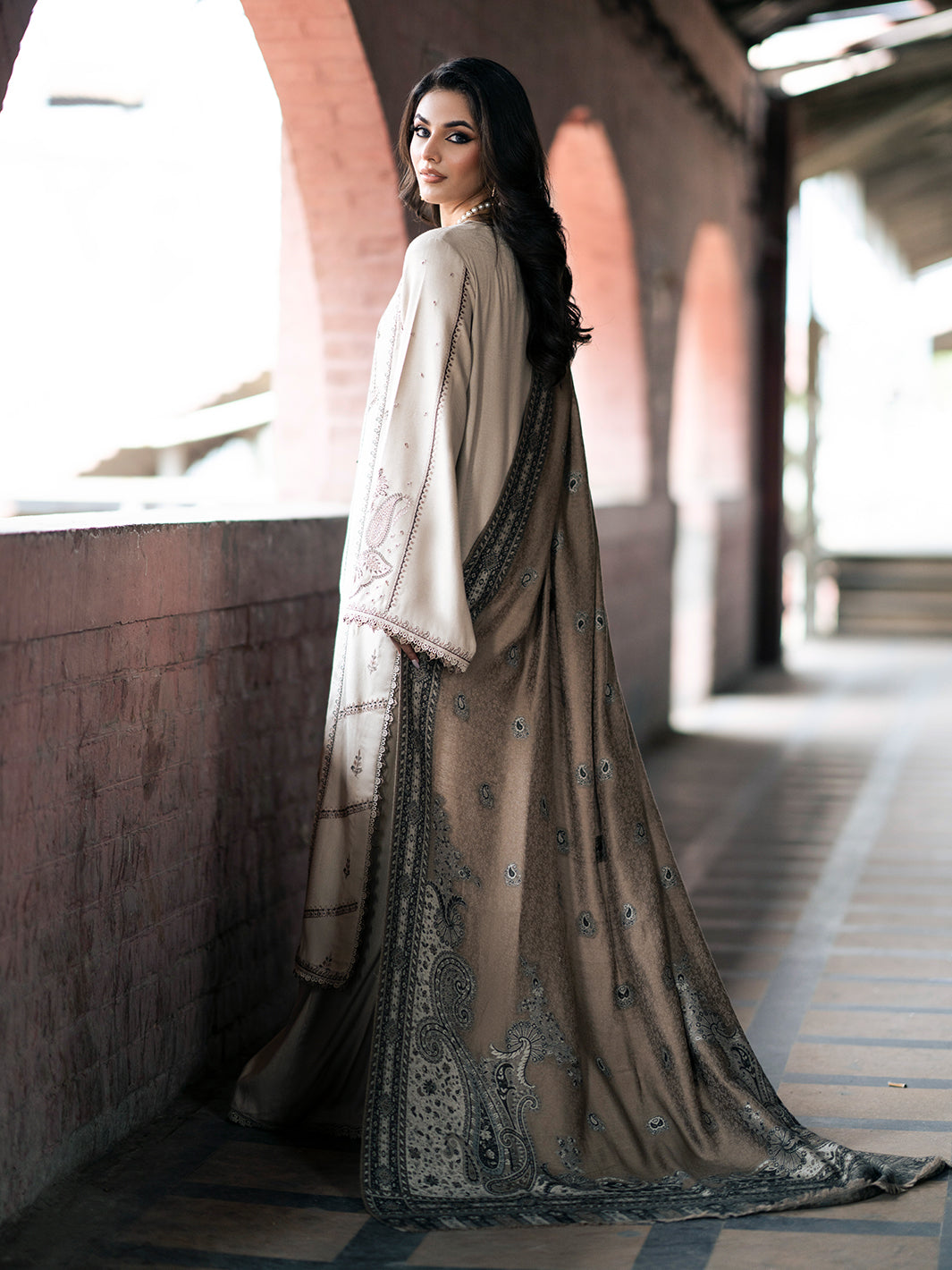 Izel | Musafir Embroidered Winter Collection 24 |  ANKAHI