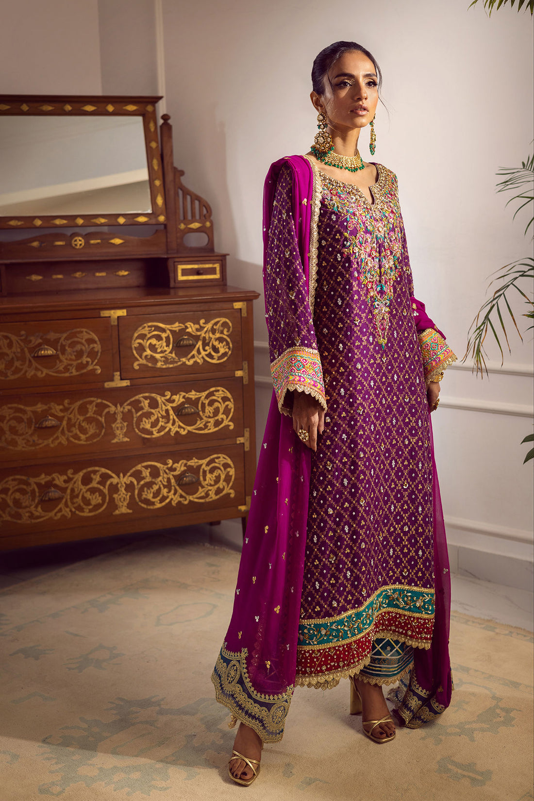 Annus Abrar | Melia Luxe Formals | Karen