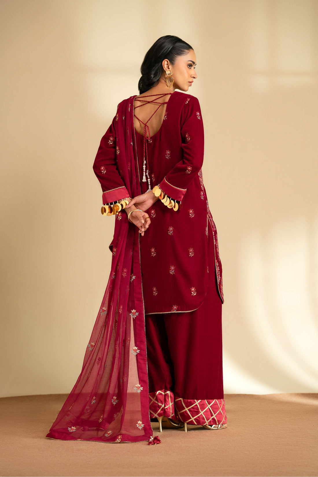 Taana Baana | The Velvet Affair | F0475