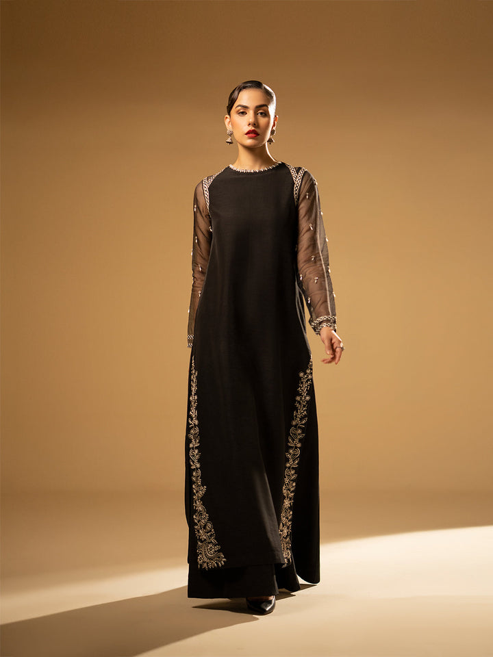 Fozia Khalid | Eid Edit 24 | Black Swan - Hoorain Designer Wear - Pakistani Ladies Branded Stitched Clothes in United Kingdom, United states, CA and Australia