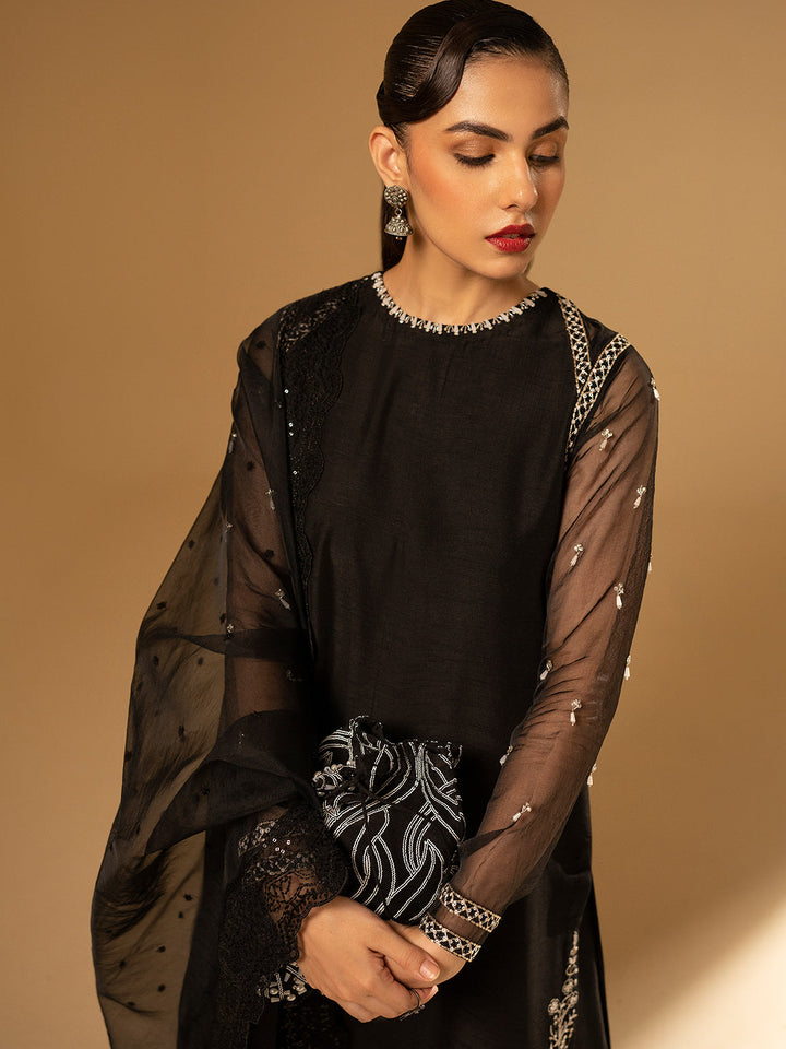 Fozia Khalid | Eid Edit 24 | Black Swan - Hoorain Designer Wear - Pakistani Ladies Branded Stitched Clothes in United Kingdom, United states, CA and Australia